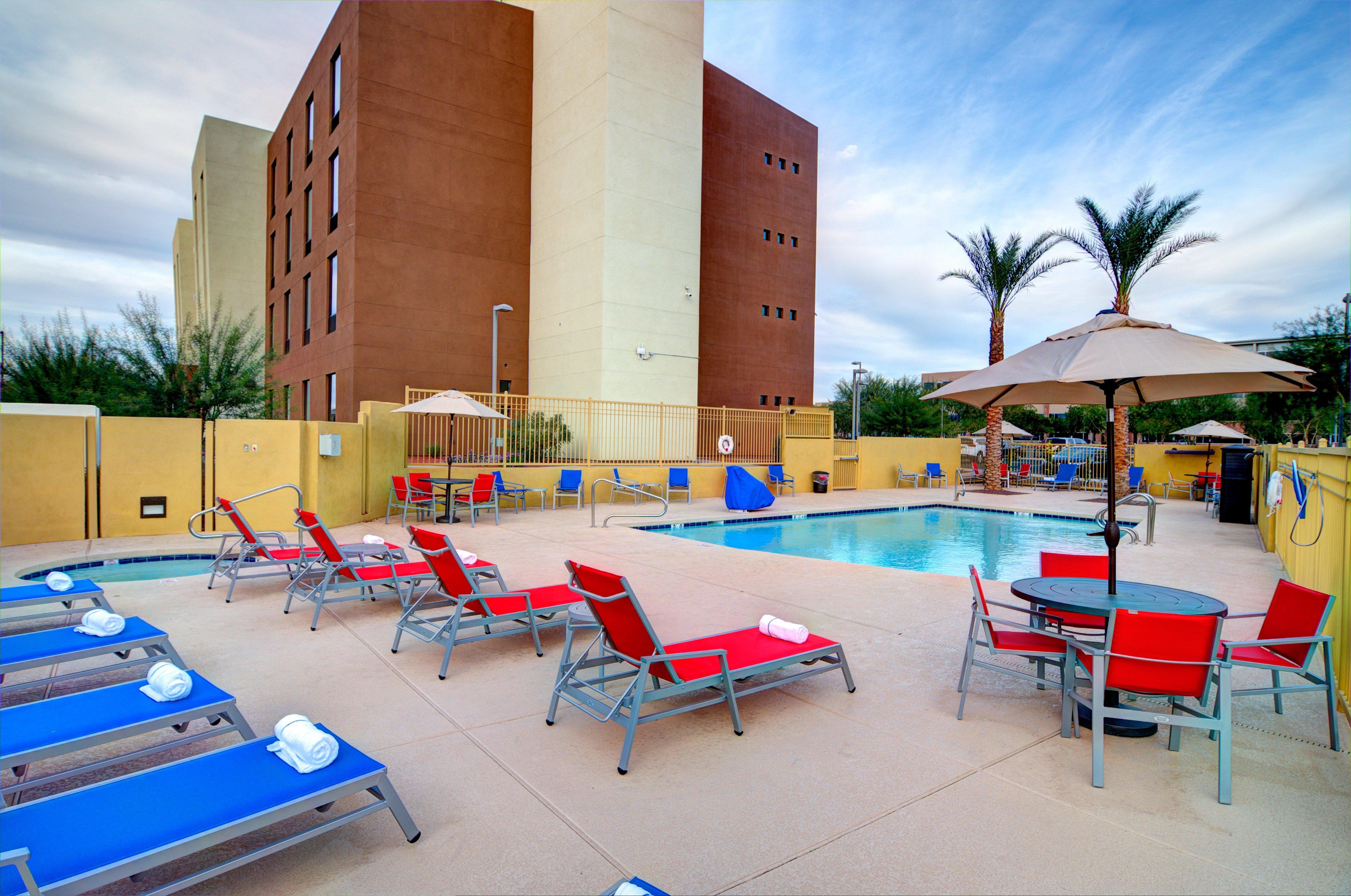 Holiday Inn Express & Suites - Phoenix North - Scottsdale By Ihg Zewnętrze zdjęcie